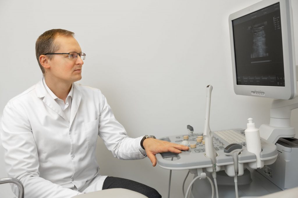 Akušerija ir ginekologija - nėščiųjų priežiūra